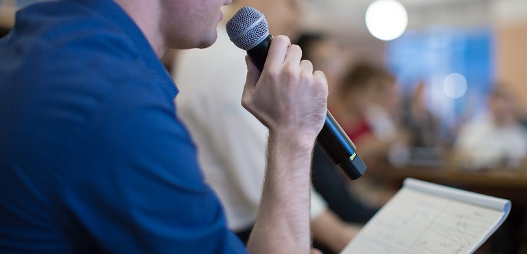 企業(yè)管理培訓(xùn)經(jīng)典27：何獲得別人的信任？