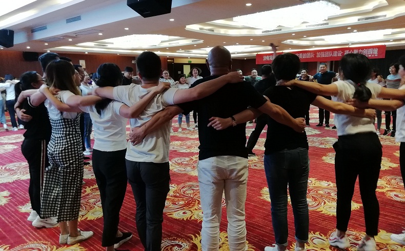 《激勵、溝通與團(tuán)隊建設(shè)》培訓(xùn)心得-林之法-王龍